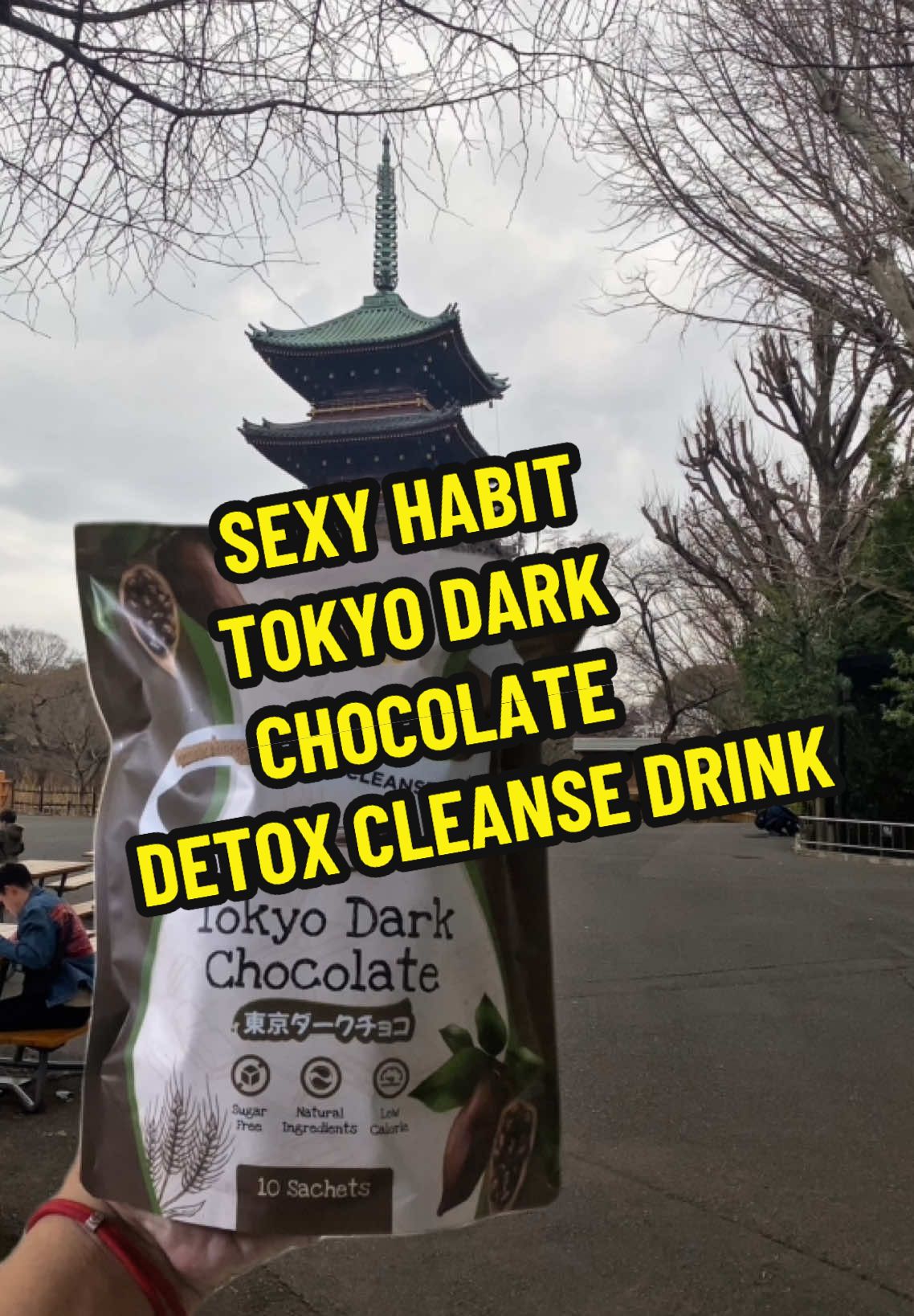 Chocolate lover try this healthy chocolate drink #healthychocolatedrink #chocolate #chocolatedrink #sexyhabits #detoxification #cleansing #healthygut #tokyodarkchocolate 