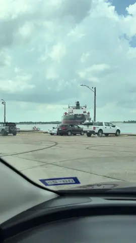 #fyppppppppppppppppppppppp Ship turning completely around in the ship channel