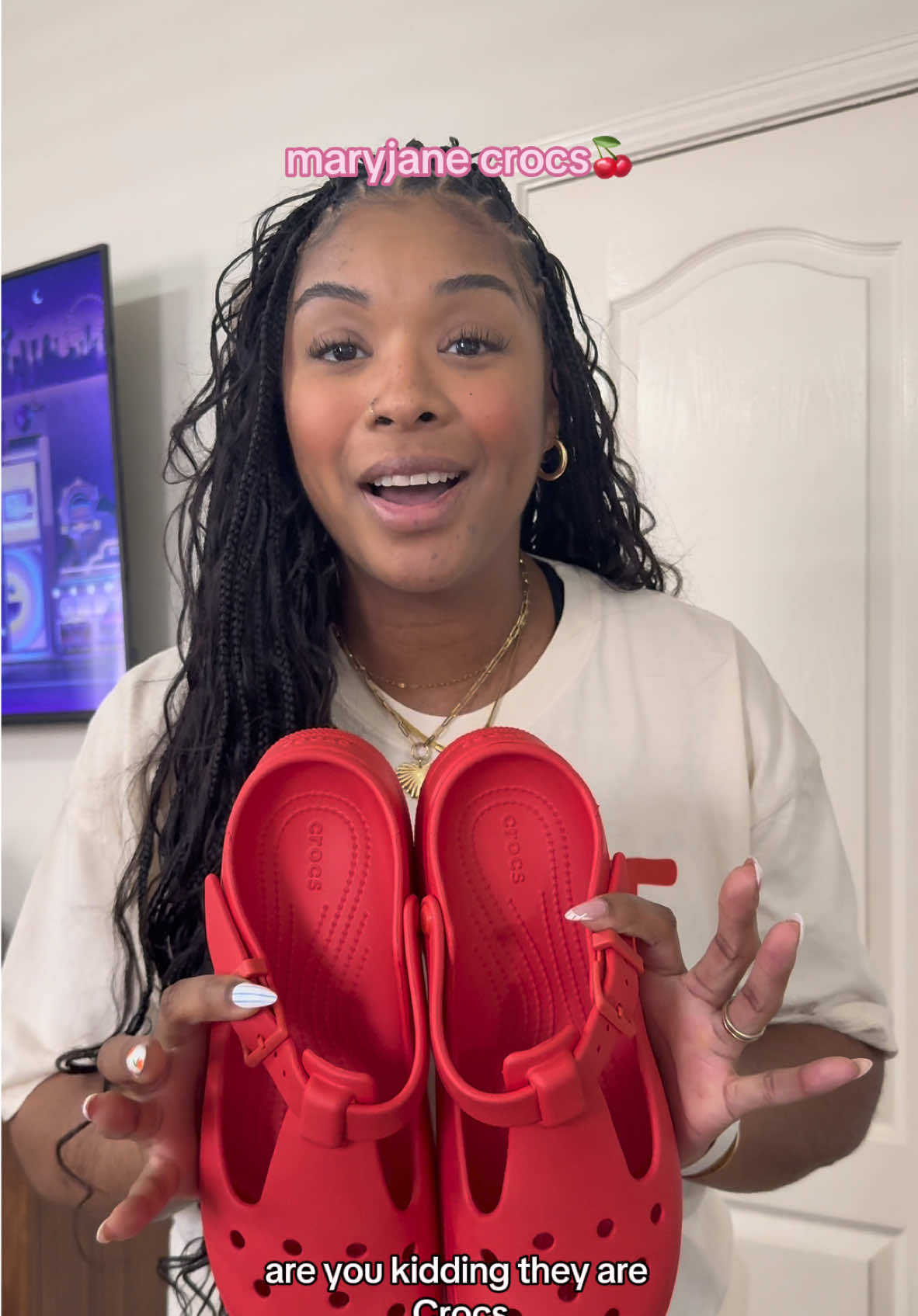 Yall THESE CROCS???? Are you kidding me??? I’m actually in love and need them in all colors now😭🙂‍↔️🍒 #crocs #maryjanecrocs #clogs #tiktokshopfinds #tiktokshoploveatfirstfind #shoes @Crocs 