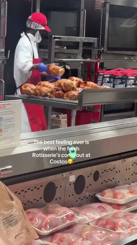 #foryoupage  #costco #chicken #fyp #relatable 
