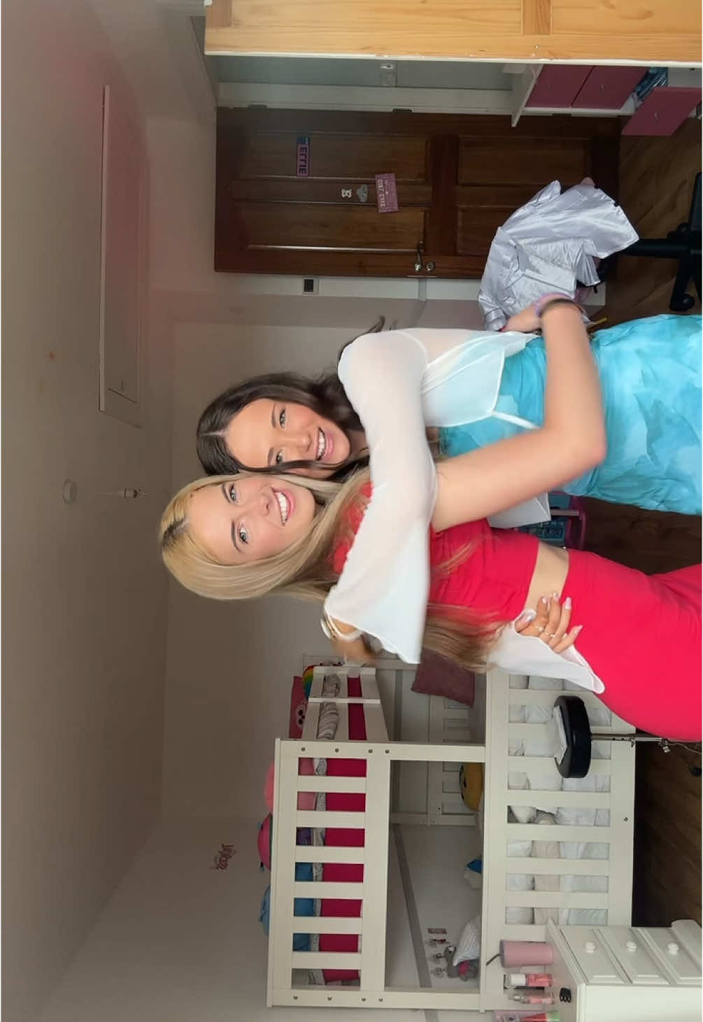 we cutesy #fakebodies#fyp  