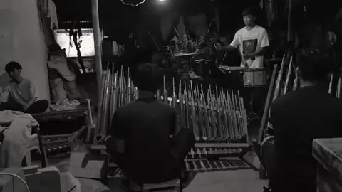 ciinan bana cover angklung #baratakahyanganpercusion  #ciinanbana #angklung #fy #branda #brandafypシ #brandatiktok #kesenian #kentonganbanjarnegara #kentonganindonesia #angklungindonesia #senimusik #musiktradisional #fyppppppppppppppppppppppp 