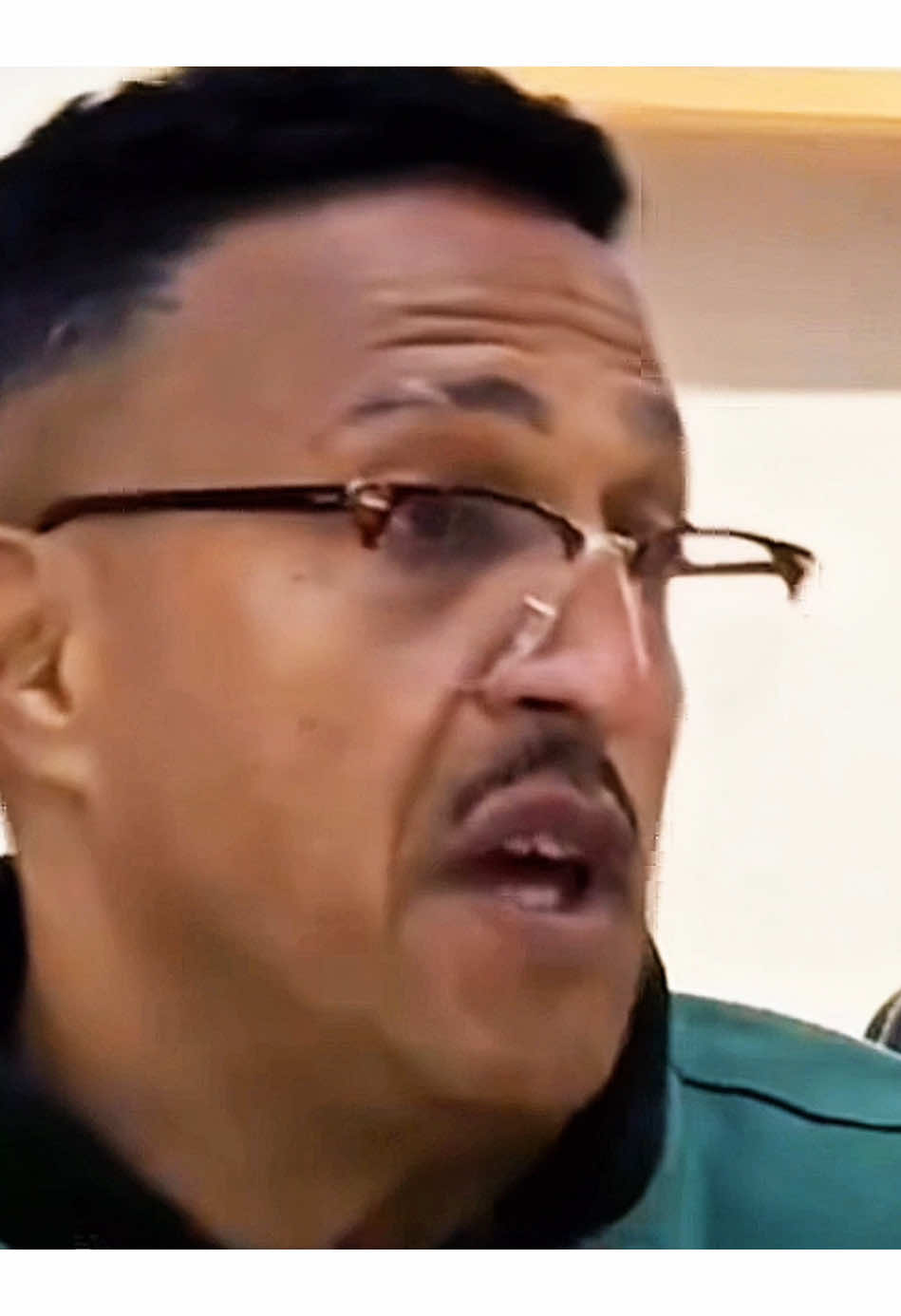 MANO BROWN FALA SOBRE AS DIFICULDADES QUE TEVE #manobrown #Racionais #rap 