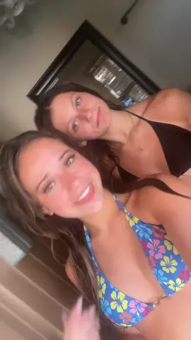 2 of me 💁‍♀️💁‍♀️💁‍♀️
