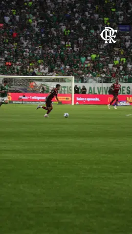 Só tenho olhos para a vitória do FLAMENGO diante do Palmeiras. 👀 ⚽️⚽️: Arrascaeta e Ayrton 💋 #GolDoMengão #Arrascaeta #Ayrton #FLAxPAL #Flamengo 