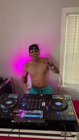 Usen este audio 🤣🤣🤣#parati #dj #foryoupage 