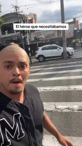 Esto es TikTok premium (vía @🗽El_hombresinpena )