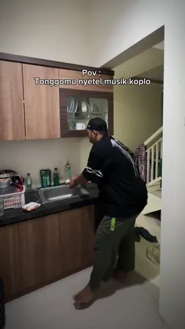 Versi bersihin mangkok bekas mie 🤣 #fyp #xybca #beranda #cangkemnganggur 