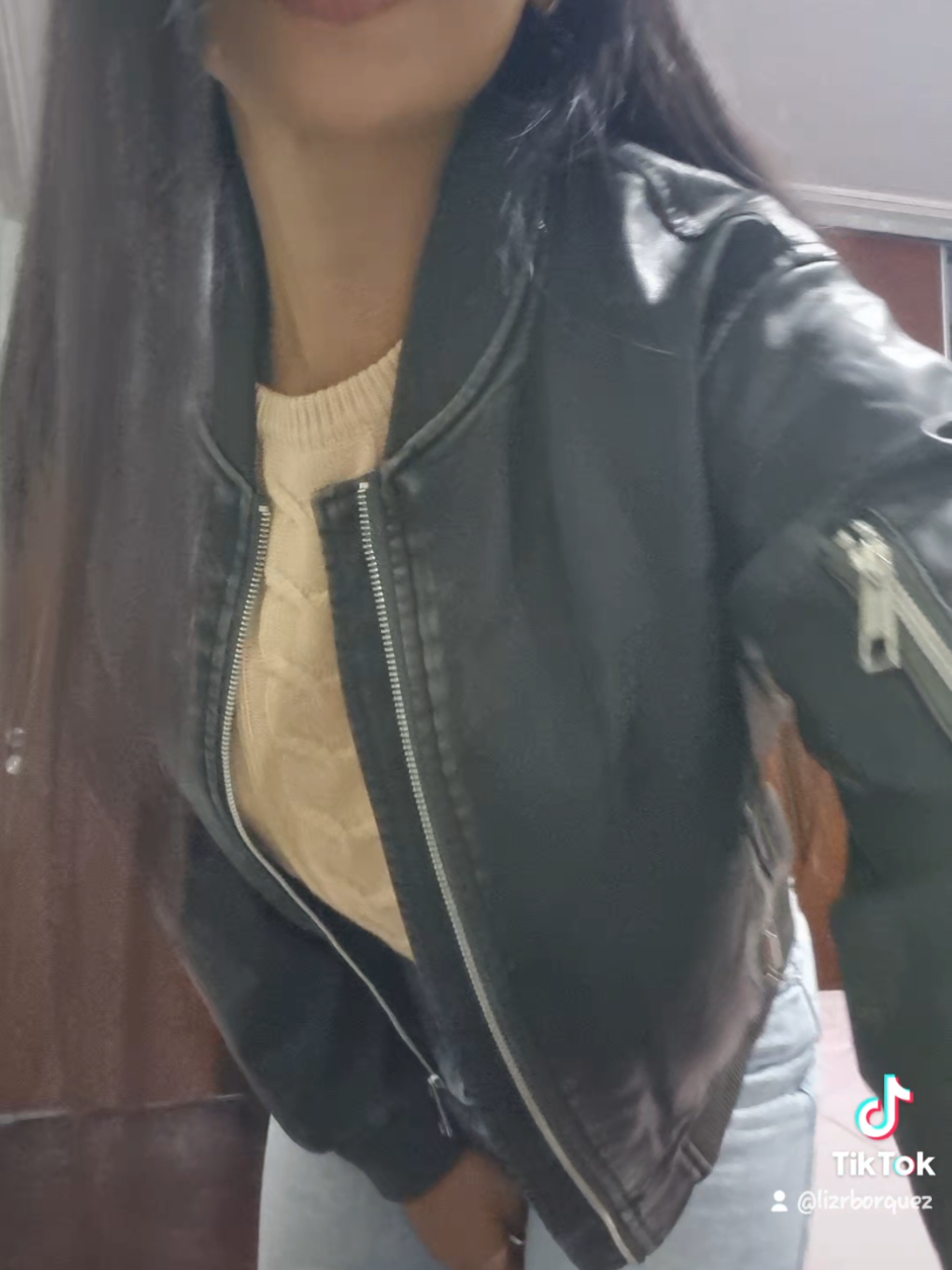 Vayan a seguir el ig de mi local @ninasclothesok! hacemos envíos a todo el país🥰 #grwm #ropa #mujer @Nina's #tucuman #argentina 