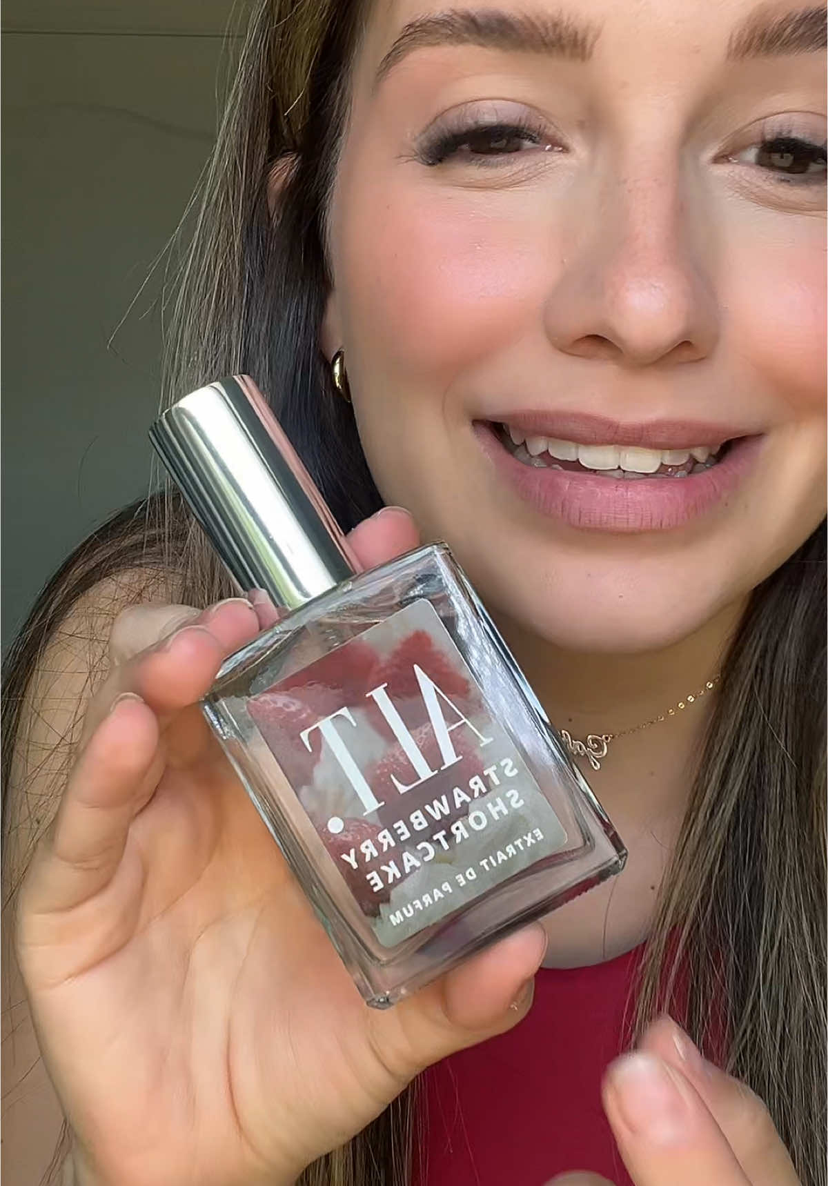 Háganse un favor y pídanlo, después me agradecen !! #alt #strawberry #strawberryshortcake #perfume #fragance #everydayperfume #musthave #tendencia 