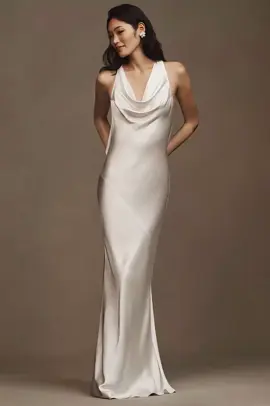 Inoava.com_Plunging_Back_Cowl_Silk_Wedding_Gown_Dress@lnoavacom