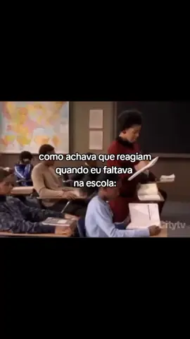 eu chegando no outro dia eles nem ligando 😭😭 #meme #todomundoodeiaocris #floptok😍😍😭😌🤞💅💅 