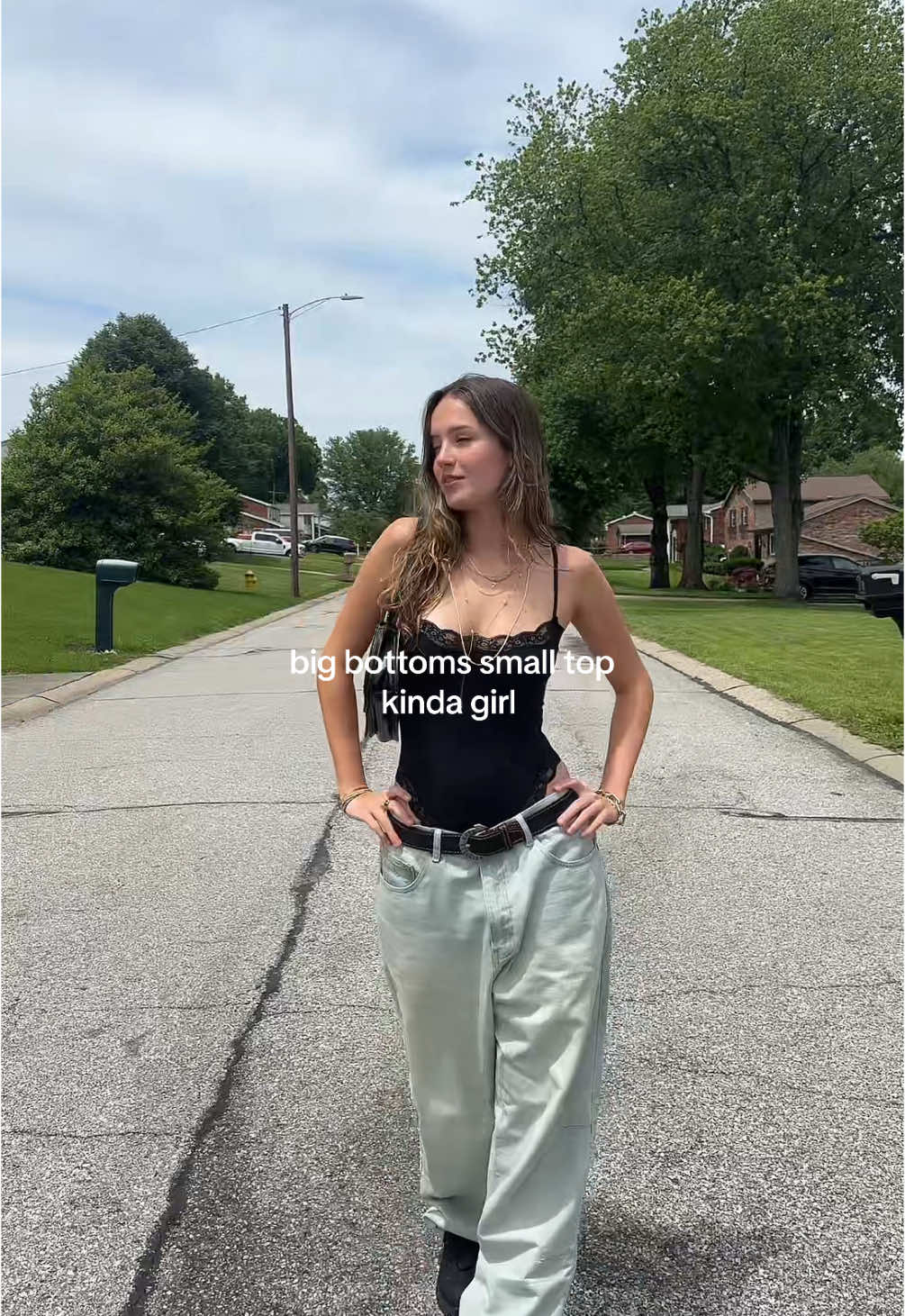 or big top small bottom 