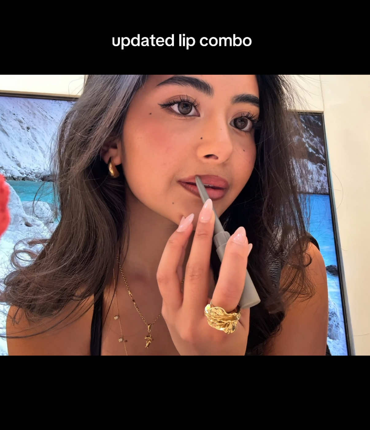 @REFY Lip sculpt in #taupe + Lip Gloss in #suede  #refybeauty #makeup 