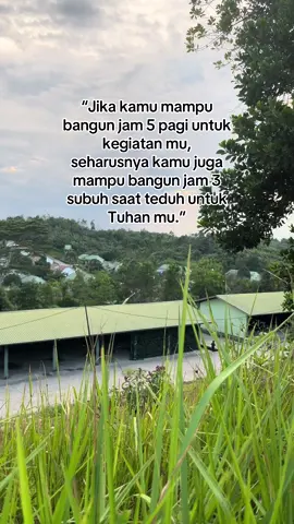 Mengapa kamu tidak mamp bangun meluangkan waktu untuk Tuhan mu #saatteduh #doasubuh #berdoa #anakmudakristen #kristen #fyp #foryoupage #xbcyza 