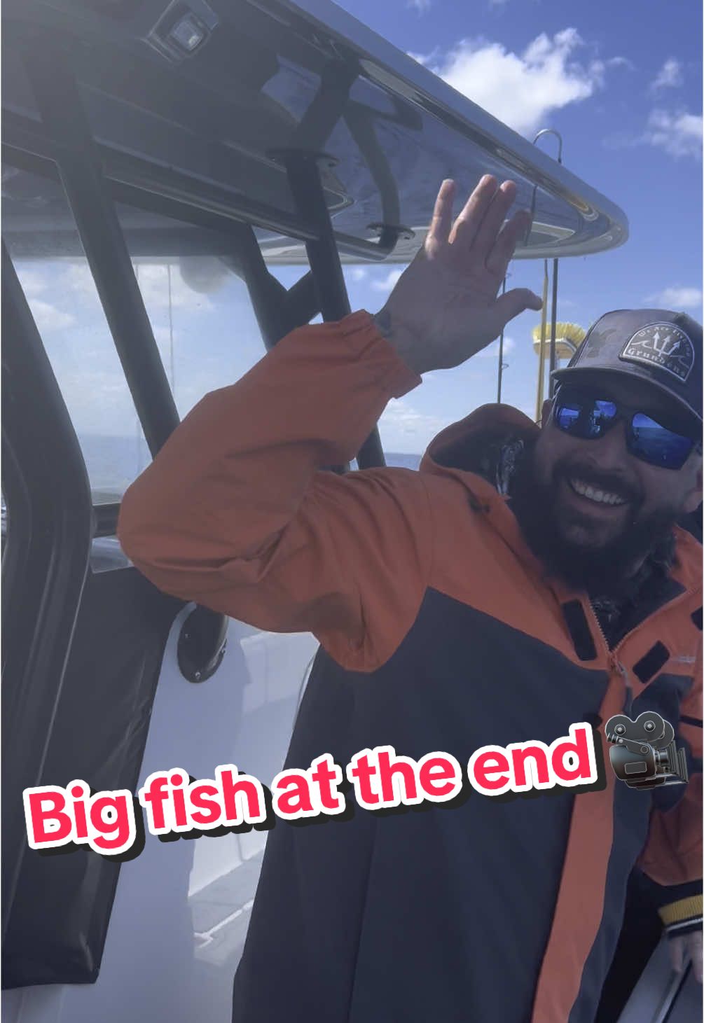 Big mutton on the slow pitch wait till the end for this monster #angelbefishing #fyp #viralvideo #fishtok #florida #Outdoors #followme #fishingvideos #fishinglife #miami #fish #lighttackle #monster #offshorefishing #slowpitch #mutton #pesca 