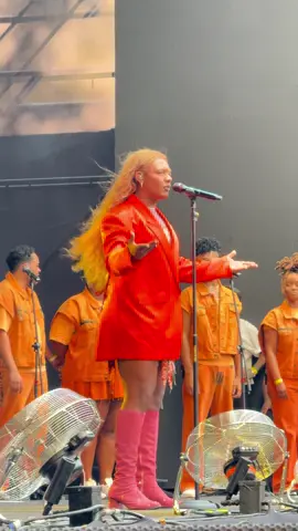 Maior show da carreira #liniker #foryoupage @Liniker #viradaculturalsp 