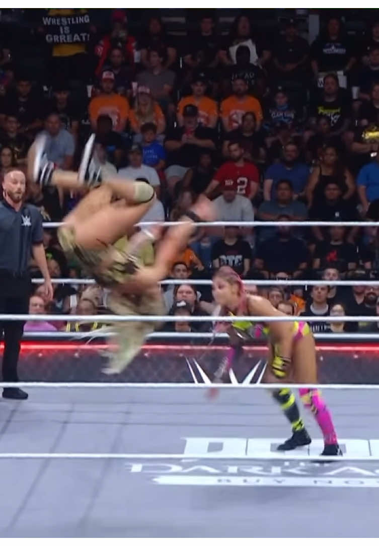 #solsnatcher #solruca #WWE #nxt #battleground #wrestlingfinisher #wwebattleground #fyp 