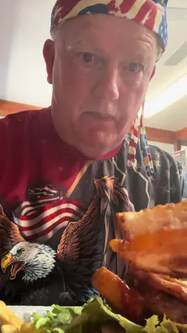 Yes, I enjoy my food. Don’t you enjoy your food food is good. You need food to survive and that’s no jive on the comments tell me your favorite food #yoman #legend #impressive 