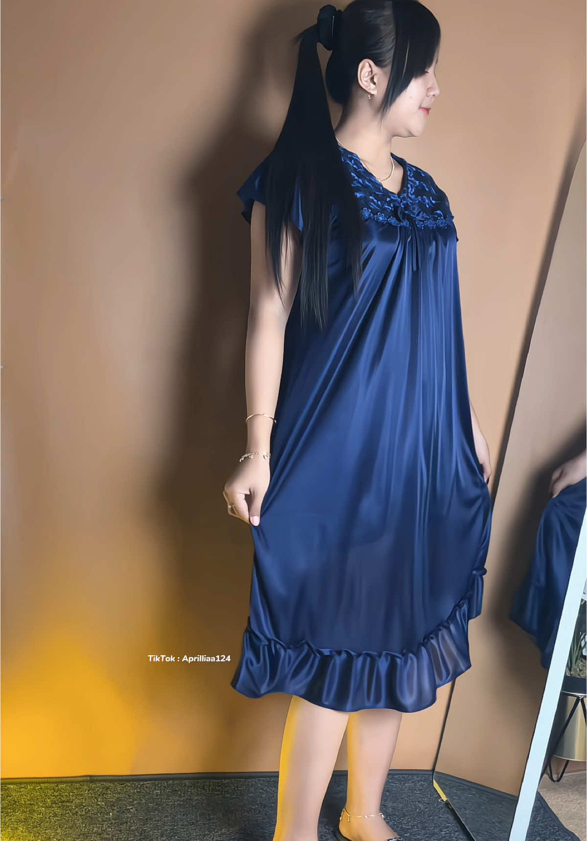 Secakep ituu baju dinas satu inii🤫😍