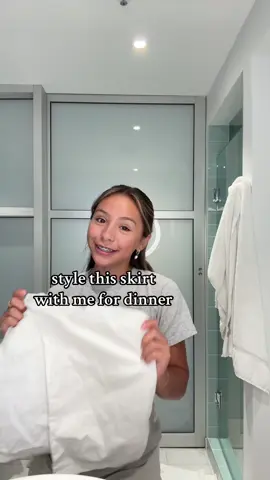 does it look weird if it does plsdont tell me #fyp #OOTD #outfit #outfitinspo #outfitideas #outfits #comfyoutfit #foryou #foryoupage #fypage #foryoupageofficiall #getdressedwithme 