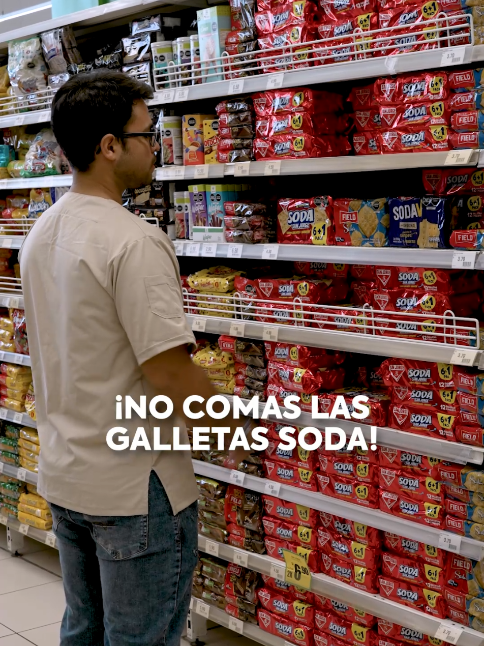 ¿Comes galletas soda porque “no engordan”? Mira esto antes de seguir comprándolas como si nada. Comparé 3 marcas del súper. Te va a sorprender. Hashtags: #mentirasdelmarketing #comidareal  #fitnesshacks  #nutricionreal #fit  @Atoq 