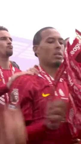 One kiss is all it takes #liverpoolfc #champions #PremierLeague #onekiss #fyp 