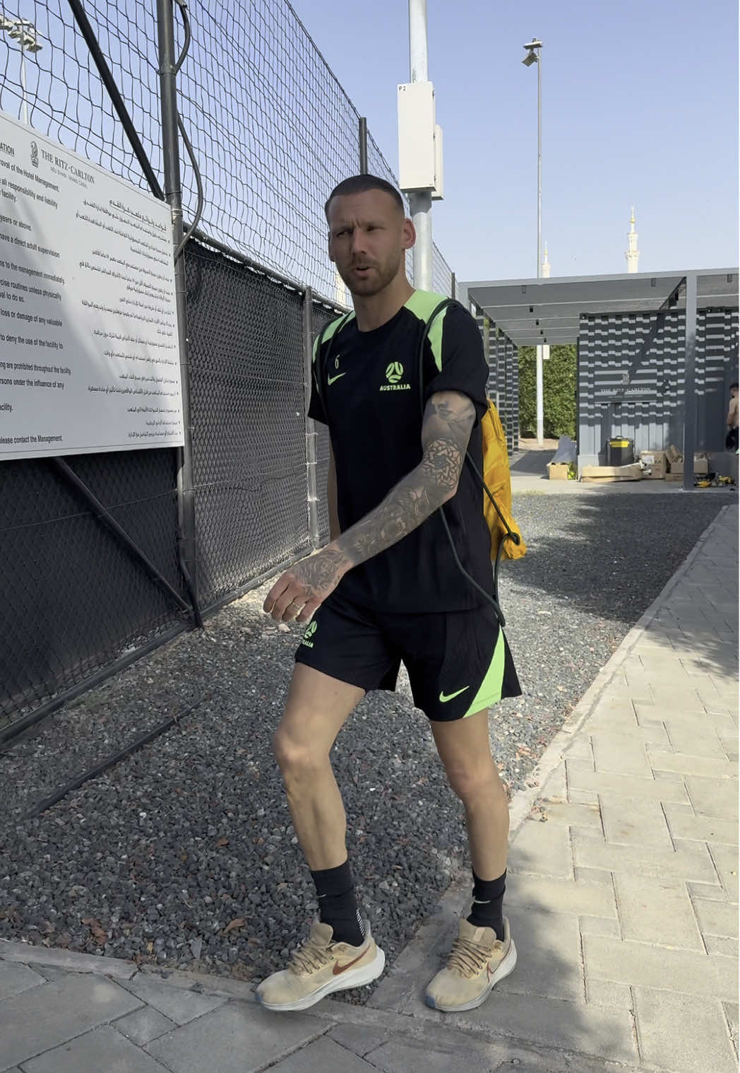 “Morning! Rise and shine!” 🌅 Nothing but blue skies in UAE as our intensive training camp continues ahead of next week’s FIFA World Cup qualifiers against Japan 💪  #Socceroos #football #training 