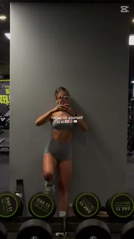 Time to REFOCUS on you baby girl ✨ No one else is going to put in the time, reps, energy, focus but YOURSELF!! It’s time to put you first 🫶🏼 Now let’s work together and make some magic 👑✨ 🦋 @shethrives.coaching 💜 “GYMBUNNY10” @ehplabsauznz 🦁 “GYMBUNNY10” @keepthatpump Female online coach & trainer AUSactive registered personal trainer #coaching #motivation #discoverunder10k #coach #onlinecoach  #femalept #personaltrainer #workout #gym #Fitness #femaletrainer #registered #australia #QLD #goldcoast #KEEPTHATPUMP #KTP #KTPATHLETE#ehplabsaus #ehp 