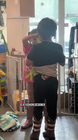 #welcometotheshow #fashiondesignerlife #minifashionista 