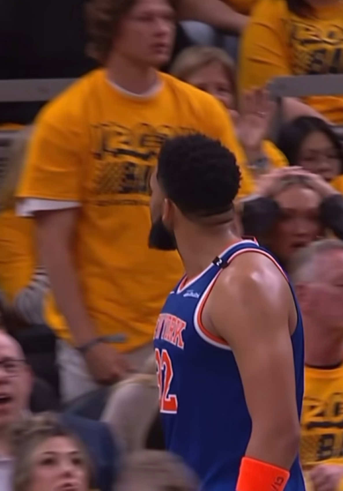 BIG PURRR #greenscreenvideo #greenscreen #NBA #nbabasketball #basketball #lebronjames #lebron #tyresehaliburton #haliburton #kd #durant #jalenbrunson #knicks #ny #karlanthonytowns #nyc 