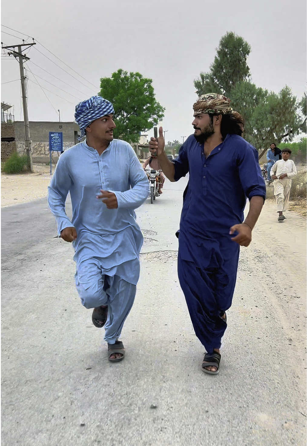 Sari Mehnat Ziaye Kardi 🤭