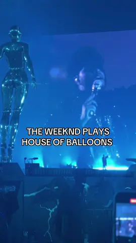 @The Weeknd loves Detroit !!! Night 2!! #theweeknd #detroit #theweekndconcert #afterdawn 