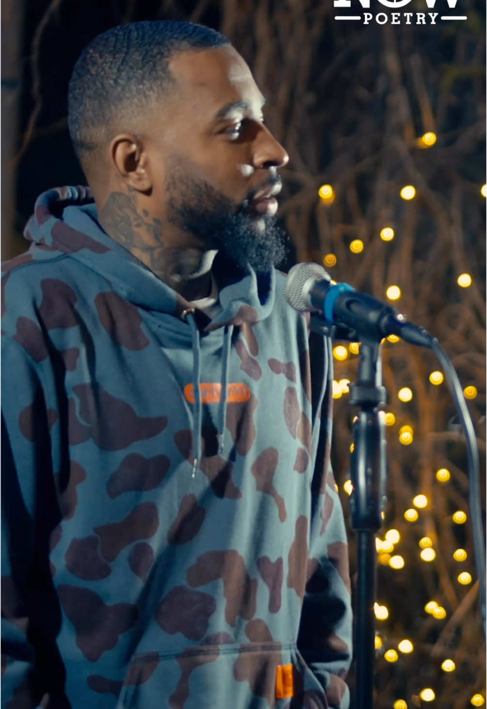 “Telling your friends you’re ready to leave but you won’t….” Part 2 @Matt Capone x @wanpoetry  Live poetry events every week 🤩!! For tix + more info visit >> wanpoetry.com >> link in the bio. Clip from “100 women vs accountability” 🎤: @matt___capone  🎥: @xachblunt 📺: @wanpoetry  🏠: Houston 🤘🏽 Full vid on YT. Search for “100 women vs accountability” x Matt Capone x @wanpoetry. Give us a follow while you’re there 🥰. #lovepoetry #lovepoem #relationshipquotes #dating #datingadvice #datingtips #blackcreators #blackcreatives #quote #quotes #poet #poets #poem #poems #poetry #poetryslam #slampoetry #spokenword #wanpoetry #spokenwordpoetry #thingstodoinhouston #houstonnightlife #houstonhotspots #mattcapone #accountability #100womenvsaccountability