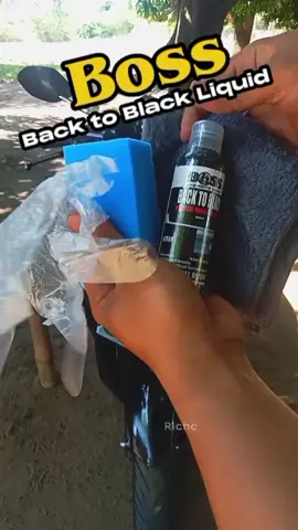 BOSS BACK TO BLACK LIQUID INSTANTLY RESTORE PLASTIC TRIM MATTE AND BLACK WITH MICROFIBER TOWEL AND SPONGE  #backtoblack #nocopyrightinfringementintended #foryou #fyp #motorcycle #motor 
