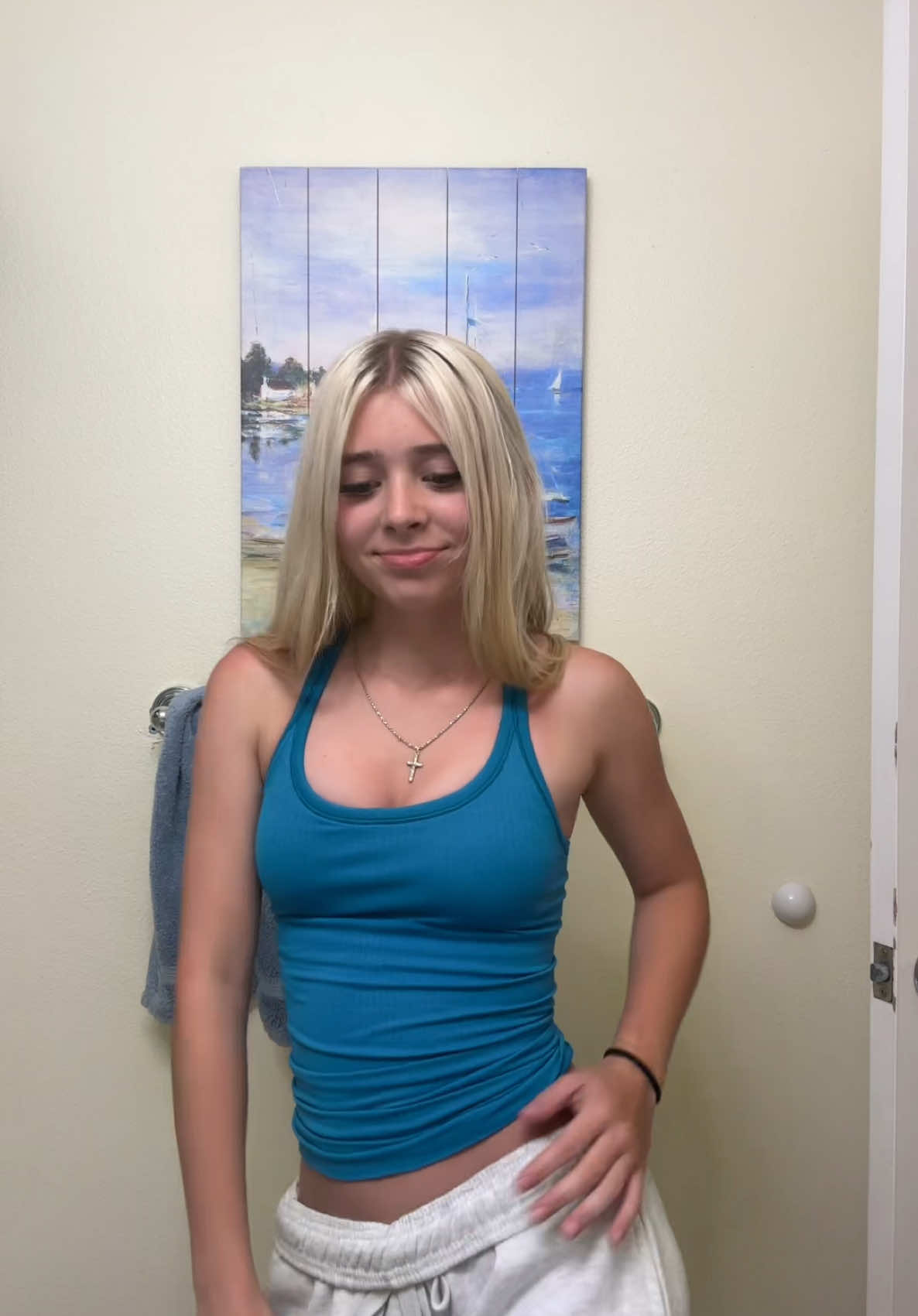 i’m bored #blue #lululemon #tank #bored #fyp #relatable 