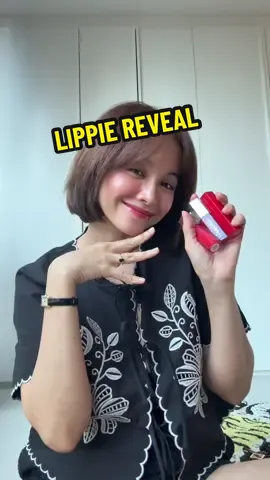 Replying to @Yatnetut😬 🧿 I'm not a beauty vlogger but I literally got asked this question by hundreds of people so! Here you go 😂🙈 #fenty #gloss #bomb #mvp #fruitsnackz #lipgoss #makeup #review #q&a #answer #beabenedicto #lippie #reveal #everyday #honestreview #lippie 