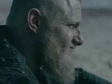 جلاد وقسمم 🔥🤯#bjornironside #بيورن #vikings #ايفار 