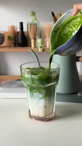 มัทฉะวันละเเก้ว  Matcha for three 😆 Matcha 15 g Milk 200 ml Syrup 15 ml #โฮมคาเฟ่ #asmr #matchalattes #matcha #matchatea #มัทฉะ #มัทฉะลาเต้ #matchalover #fyp 