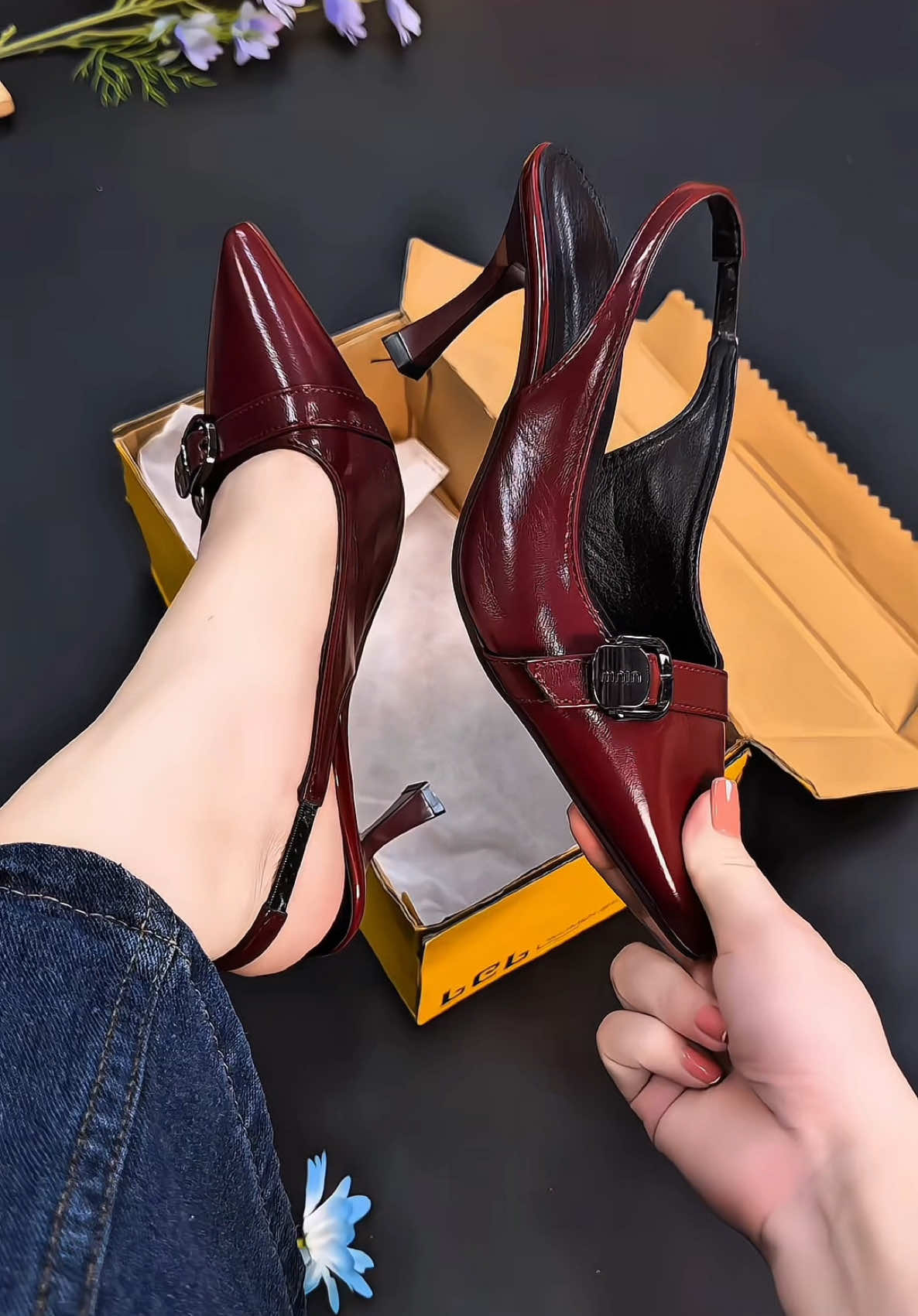 Giày cao gót mũi nhọn xinh giày mềm mang êm chân chất đẹp #giaynuxinh #giaycaogotnuxinh #giaynudep #giaycaogotmuinhonnu#giaynu #giaychatdaniphubong #giayxinh #giaymuinhon #giaydaninudep #giaynucao6cm 