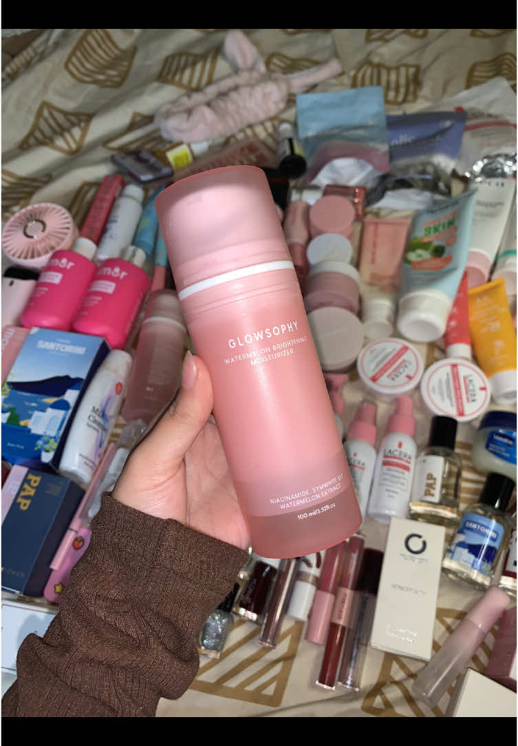 penyebab uang habis🫵🏻😥 #trendfotolive #fotolive #skincareproducts #skincareroutine 