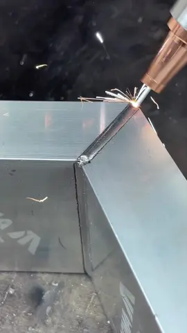 #เครื่องเชื่อมเลเซอร์มือถือ #เทคโนโลยีการเชื่อม #ช่างเชื่อม #welding #โลหะ #aluminum #stainlesssteel 