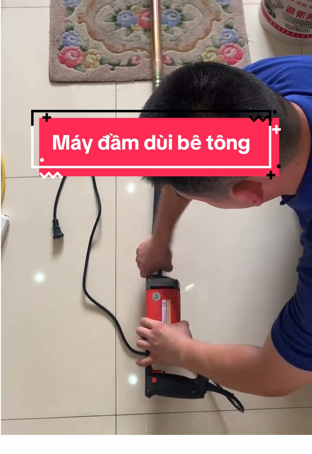 Máy đầm dùi cầm tay. #xuhuong #trending #maydam #maydamduibetong #maydamduixaydung #maydamdui #maydambetong #damduibetong #bachhoaxanhgiadinhviet 