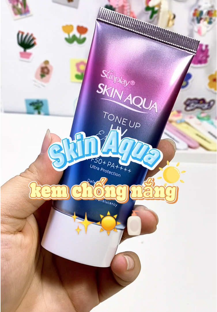 ☀️Da sáng bật tone, mịn như sương – ai nhìn cũng mê!” Không chỉ là kem chống nắng, Skin ✨Aqua Tone Up UV Essence (80g) chính là vũ khí makeup ngầm cho nàng bận rộn. 🔥SPF50+ PA++++ chống nắng mạnh mẽ, nâng tone nhẹ, dùng được cả 4 mùa! #SkinAqua #ToneUpUV #KemChongNangNhatBan #DungTich80g #KemChongNangNangTone #SPF50PA++++ #DaTrangHong #UnboxSkinCare #SummerMustHave