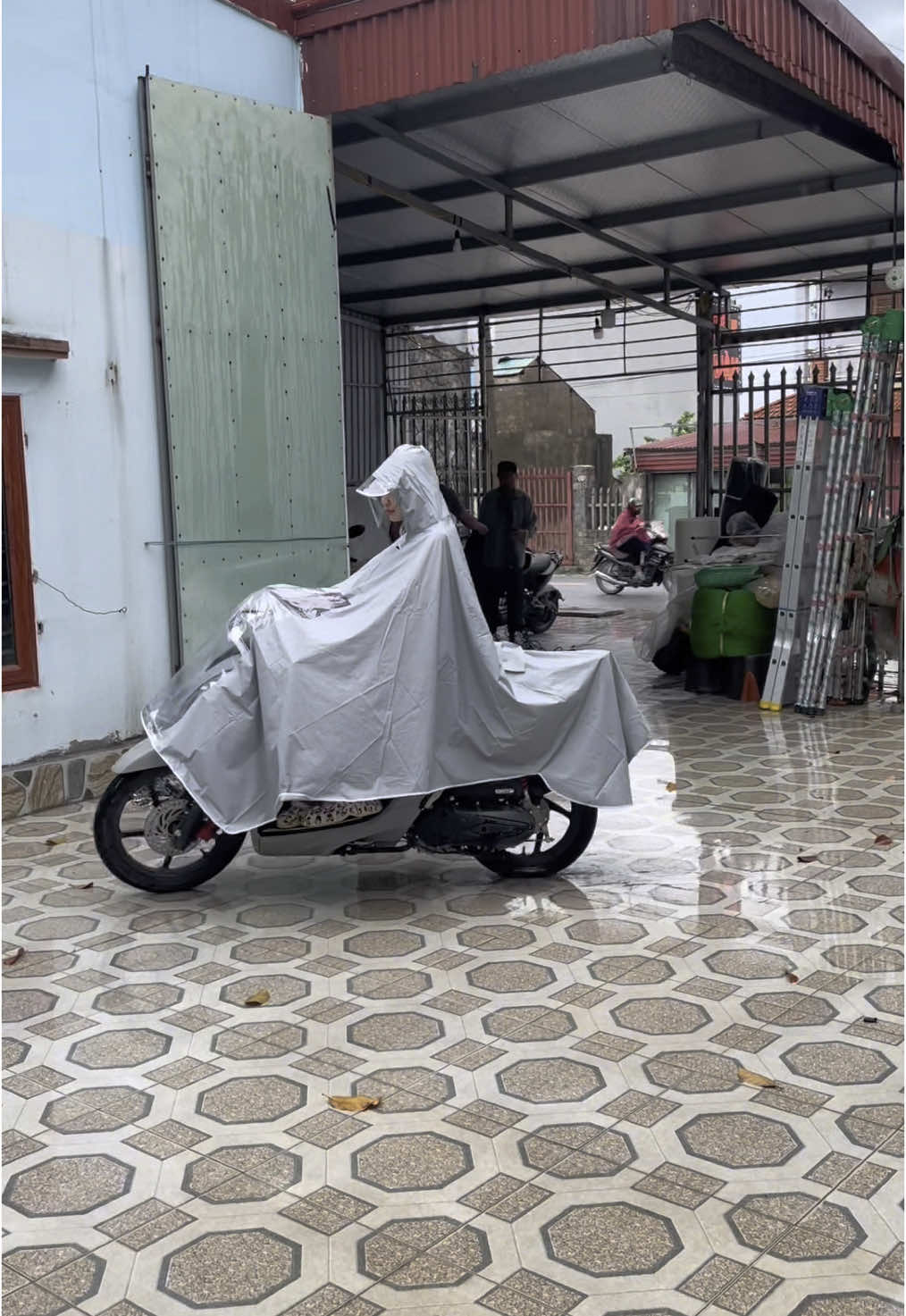 Áo mưa to không lo ướt #aomuachongtham #aomuachoang #fyp #xuhuong 