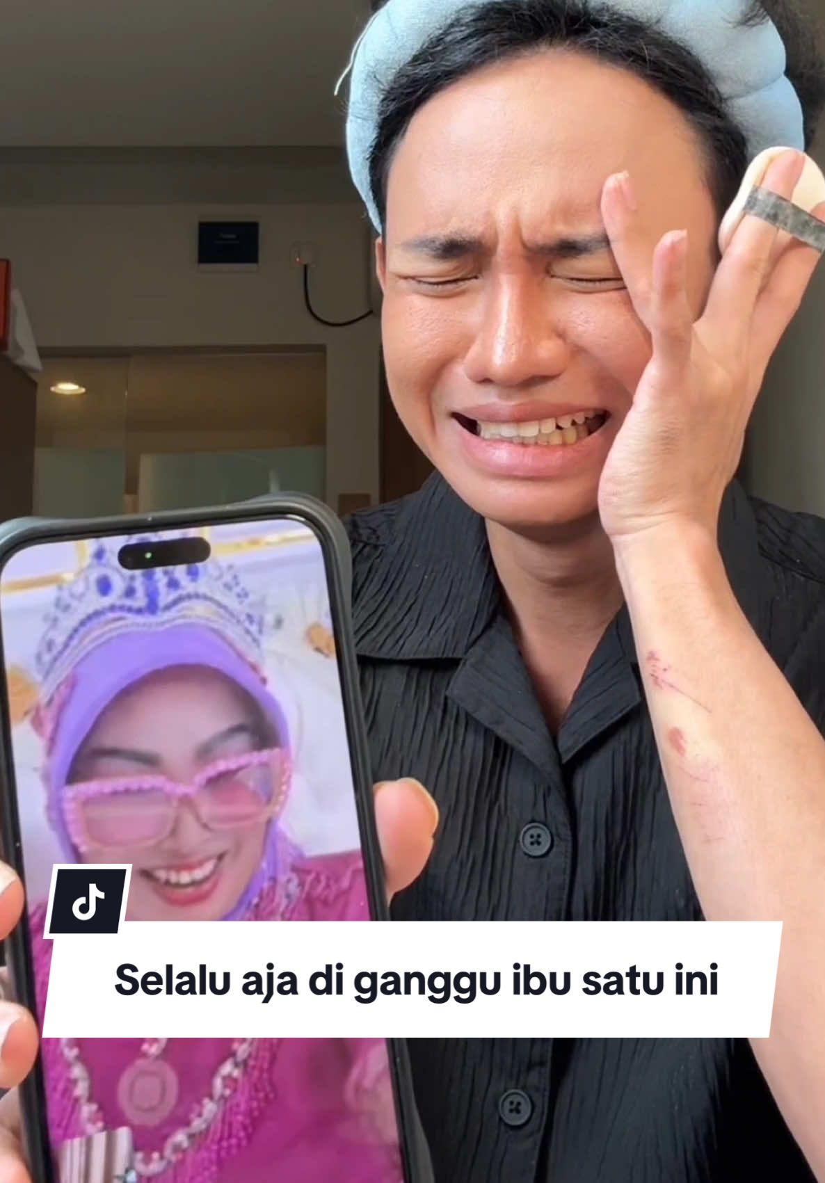 Mau sushi date loh ada aja gangguannya😩 
