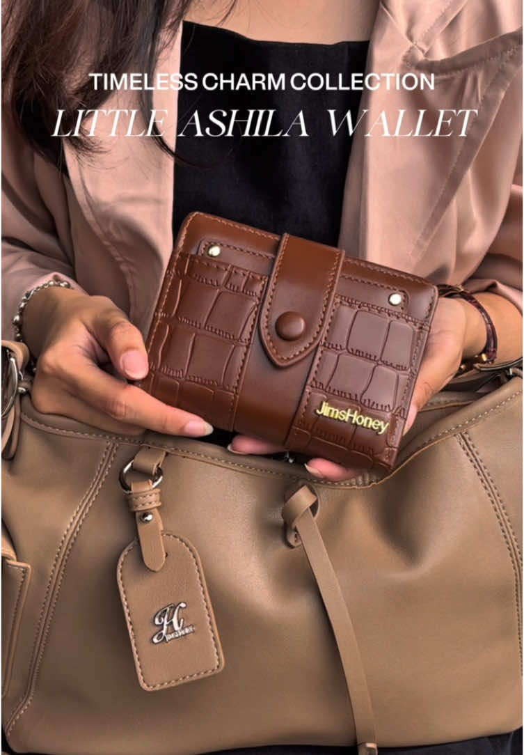 little ashila wallet! wajib ganti dompet kamu sekarang🥳🥳 #jimshoneyblokm #timelesscharmcollection #Guncang66 #Guncang66SpecialGajian 