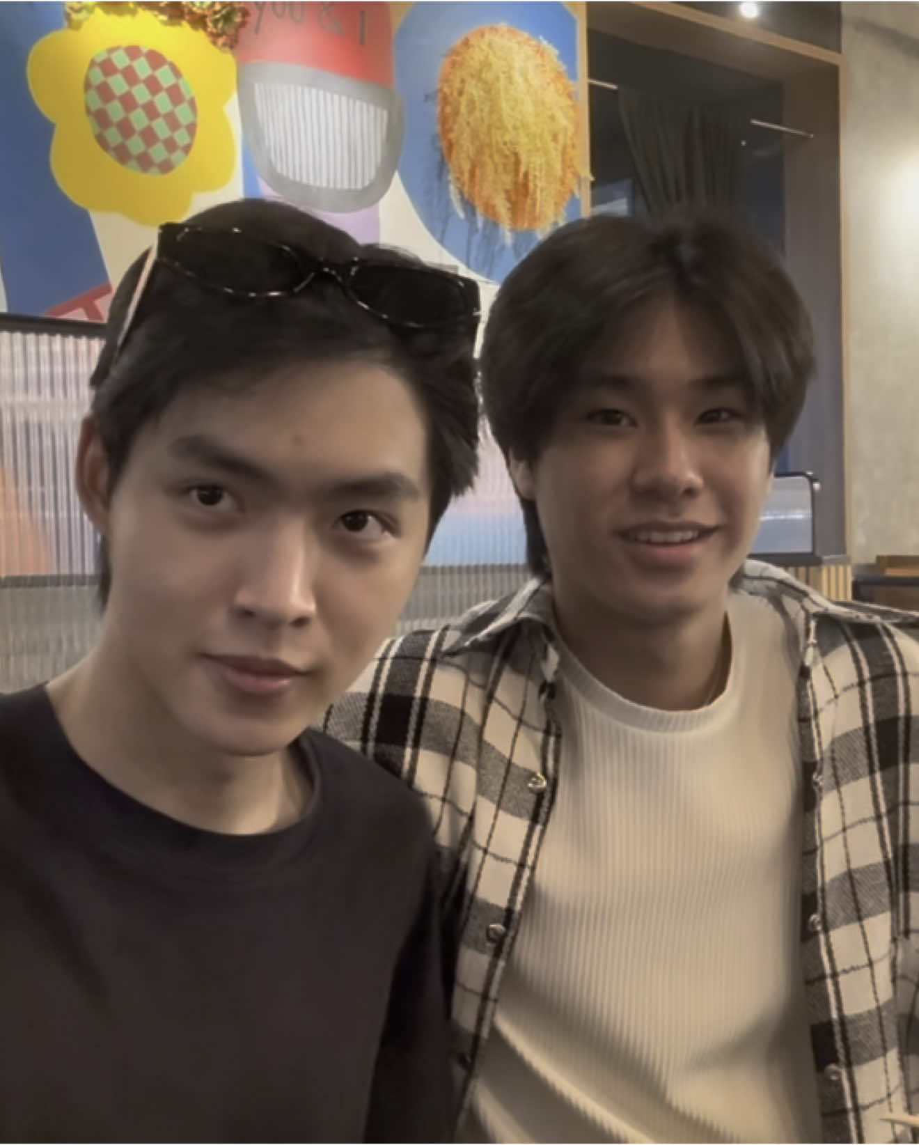 BOYS IN VLOG : แฟนกัน 1 เดย์ 💖  ใช้ชีวิต 1 วันฟีลแฟนกับแก๊งน้องบอย #BoysInLoveSeriesEP6 “เปิดเทอมใหม่ หัวใจหัดรัก Boys in love” 🏫💕 ทุกวันอาทิตย์ เวลา 20:30 น. ทางช่อง GMM25 ดูออนไลน์บน iQIYI ที่เดียวเท่านั้น #BoysInLoveSeries #GMMTV 