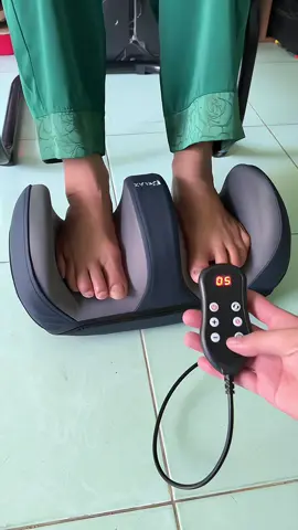 Máy Massage Chân Bấm Huyệt Delax , Sản Phẩm Món Quà Ý Nghĩa Tiện Lợi Chăm Sóc Sức Khỏe Cho Mọi Nhà #truongtienich #maymassgechan #delax #massage #suckhoe #chamsoccanhan 