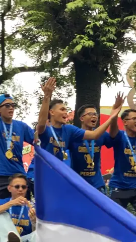 kita cari lagi mobil yang lain yaa... wkwk#backtobackcampions🏆🔥 #persib #bobotoh #satsetsotwarwerwor #beckamputra #fypシ #pawaibobotoh 